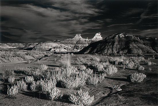 image  of bisti badlands